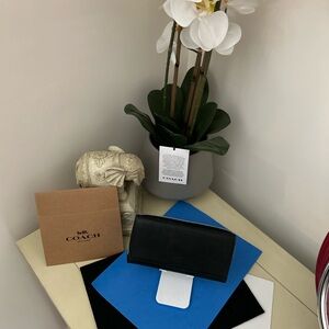 COACH Designer Luxury Long Leather Wallet - Unisex